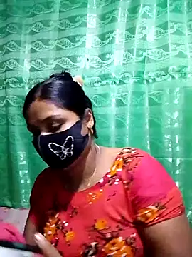 Snapshot of Mistompa24 chatting on November 2025 05:06:02 AM Mistompa24 online show from November 2025 05:06:02 AM