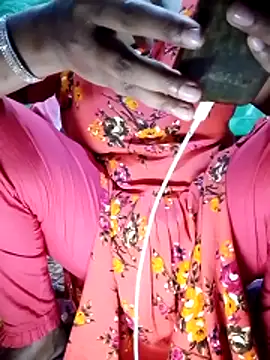 Snapshot of Mistompa24 chatting on November 2025 06:03:01 AM Mistompa24 online show from November 2025 06:03:01 AM