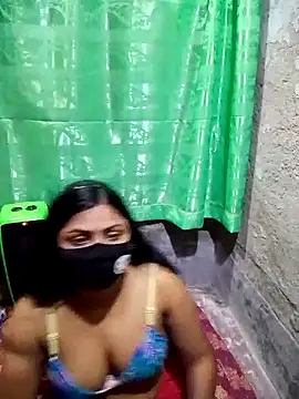 Snapshot of Mistompa24 chatting on December 2025 04:51:01 AM Mistompa24 online show from December 2025 04:51:01 AM