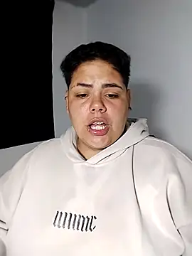 Hailey Curvy online show from February 2026 05:01:02 AM