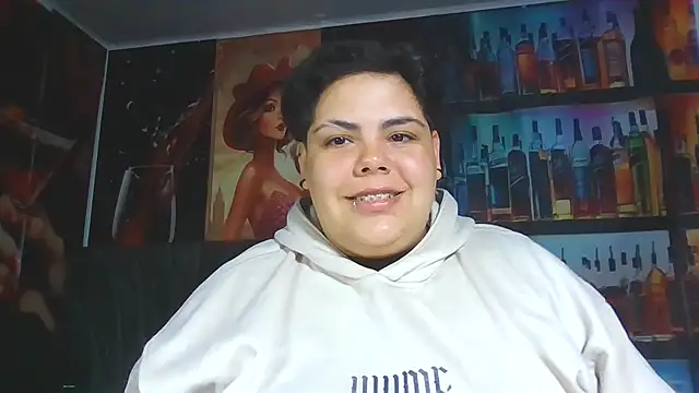 Hailey Curvy online show from May 2026 05:49:01 AM