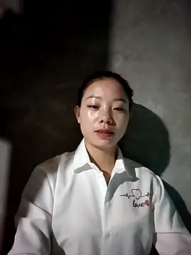 milo123-xx online show from October 2025 12:31:01 AM