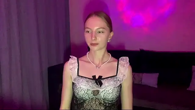 BrightAnnie online show from September 2025 06:29:01 PM