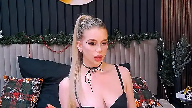 MilanaCeleste online show from January 2026 11:43:02 PM