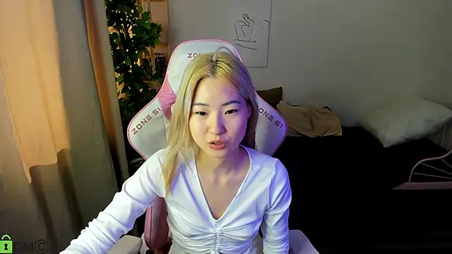 Aisi 18 online show from September 2025 06:50:02 AM