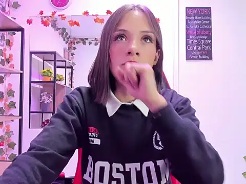 Tammy Thompson  online show from November 2025 12:28:01 PM