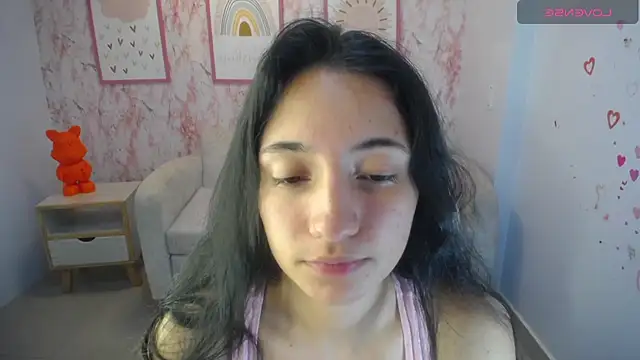 Kylie ch1 online show from October 2025 03:20:01 PM