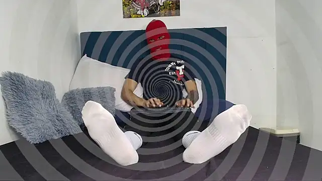 Snapshot of Warmteam777 chatting on November 2025 03:39:01 PM Warmteam777 online show from November 2025 03:39:01 PM