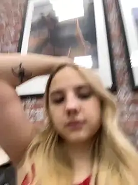 Sky Cutie online show from October 2025 04:53:02 AM