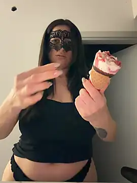 0gece0 online show from March 2026 06:22:02 PM