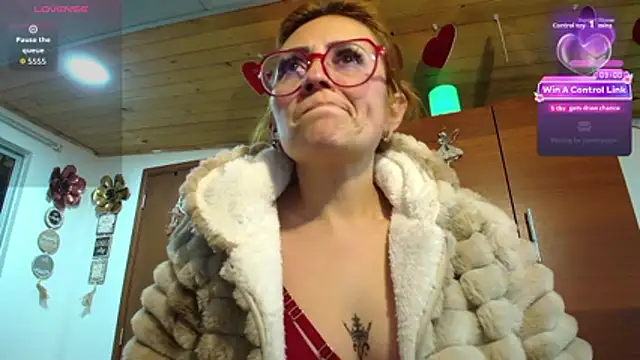 Victoria Fallon online show from April 2026 11:54:01 PM