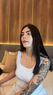 AliceRitter online show from November 2025 05:23:01 PM