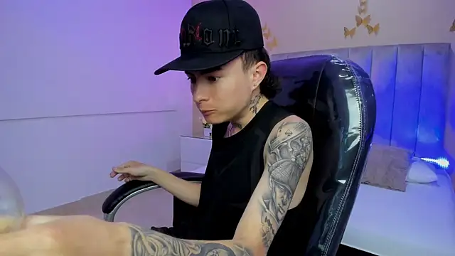 Nascary Fox online show from February 2026 07:32:02 PM