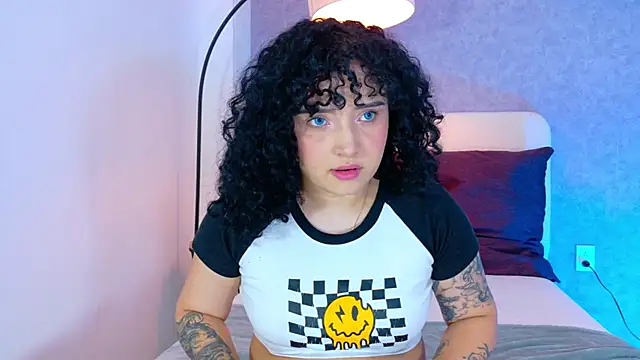 Tracielowe w online show from November 2025 03:27:01 AM