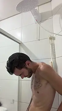 Snapshot of Leonsouzaof chatting on February 2026 01:14:02 AM Leonsouzaof online show from February 2026 01:14:02 AM