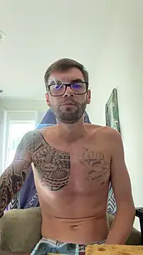 Snapshot of Leonsouzaof chatting on February 2026 07:22:01 PM Leonsouzaof online show from February 2026 07:22:01 PM