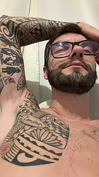 Snapshot of Leonsouzaof chatting on March 2026 12:06:02 AM Leonsouzaof online show from March 2026 12:06:02 AM