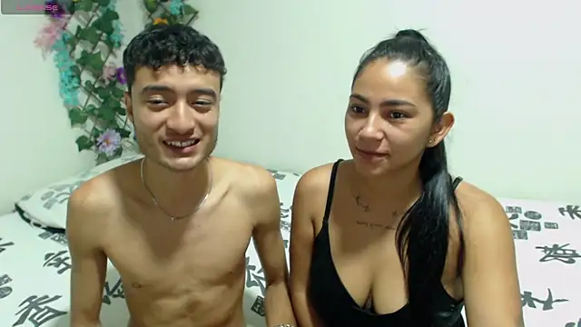 Snapshot of camiYwY chatting on November 2025 06:46:02 AM camiYwY online show from November 2025 06:46:02 AM