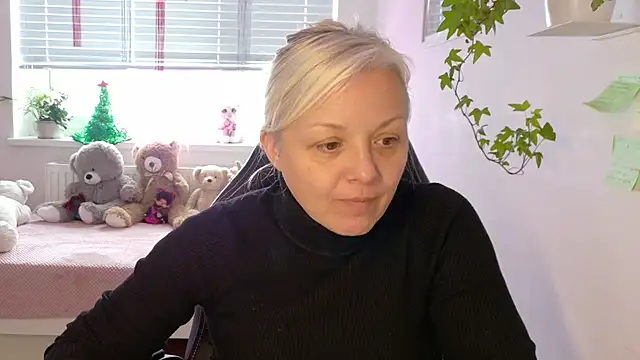 Linsy Kim online show from January 2026 11:56:01 AM