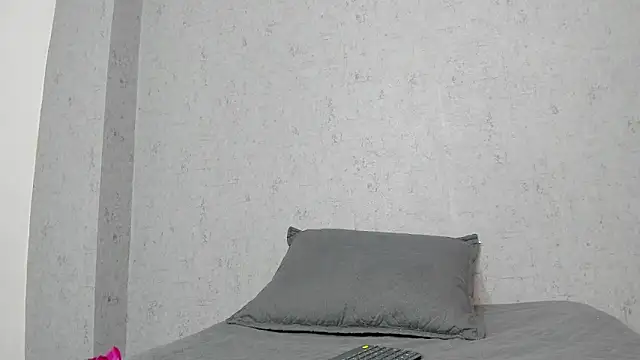 Snapshot of scarlett646 chatting on September 2025 03:10:01 AM scarlett646 online show from September 2025 03:10:01 AM