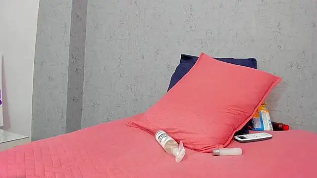 Snapshot of scarlett646 chatting on October 2025 03:10:02 AM scarlett646 online show from October 2025 03:10:02 AM