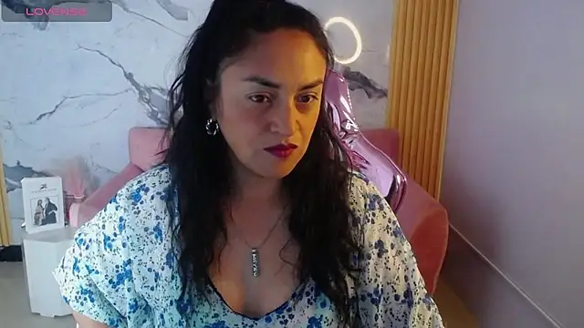 Snapshot of tamara_ch1 chatting on October 2025 03:23:02 AM tamara ch1 online show from October 2025 03:23:02 AM