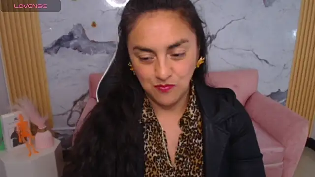 Snapshot of tamara_ch1 chatting on October 2025 03:29:01 AM tamara ch1 online show from October 2025 03:29:01 AM