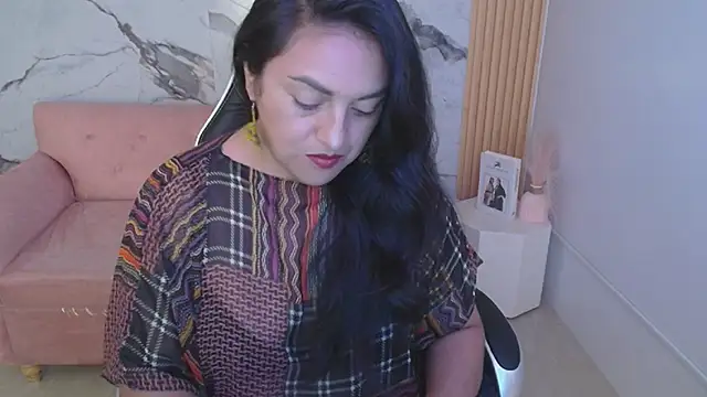 tamara ch1 online show from December 2025 03:34:01 AM