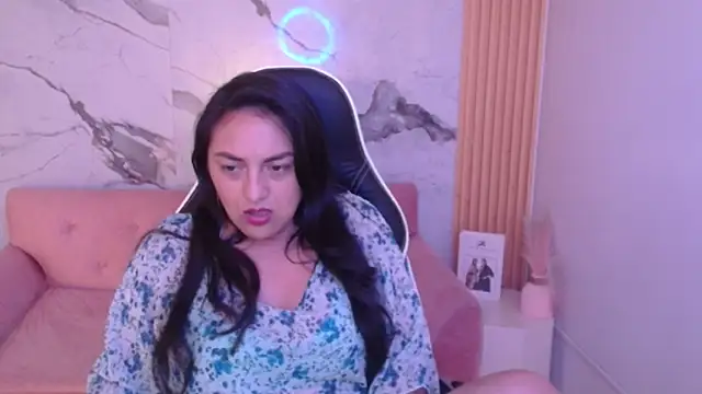 tamara ch1 online show from December 2025 03:35:02 AM