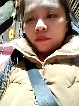 venu00 online show from December 2025 01:29:02 PM