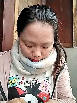 venu00 online show from February 2026 03:15:02 AM