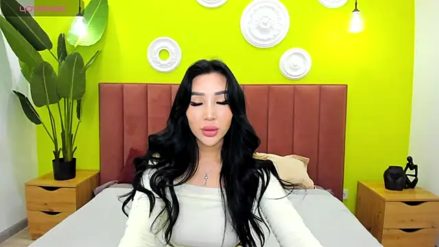 Jennifer Munoz online show from September 2025 01:28:01 AM