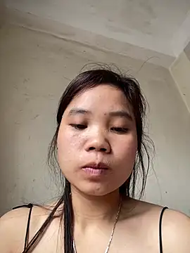 Ngoc-bbi online show from February 2026 04:00:01 AM