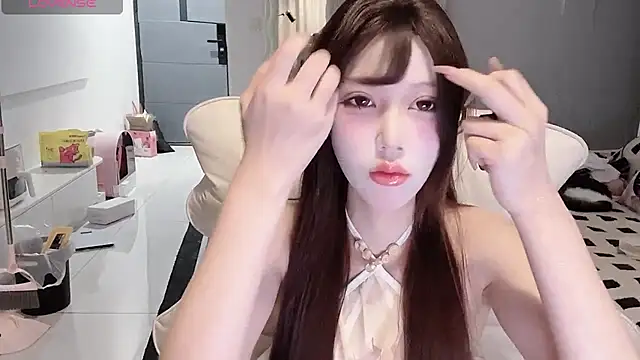 vkvk-VK online show from October 2025 04:02:02 PM