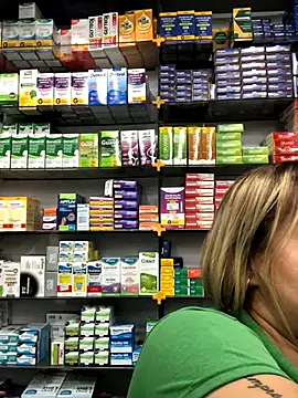 Snapshot of imoly99 chatting on October 2025 08:50:01 PM imoly99 online show from October 2025 08:50:01 PM