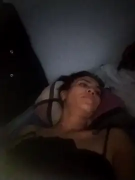 dulcelatin21 online show from November 2025 09:39:01 PM