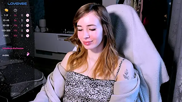 Snapshot of ZoyaMill chatting on March 2026 07:56:02 AM ZoyaMill online show from March 2026 07:56:02 AM