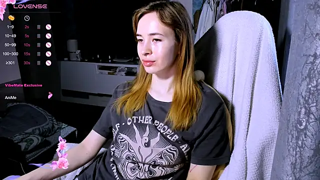 Snapshot of ZoyaMill chatting on March 2026 07:41:02 AM ZoyaMill online show from March 2026 07:41:02 AM