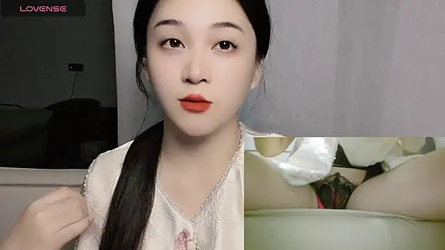 woaiqinqin online show from September 2025 04:00:02 PM