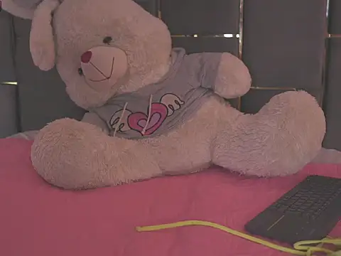 Snapshot of Doll_kata_ chatting on October 2025 01:44:01 PM Doll kata  online show from October 2025 01:44:01 PM