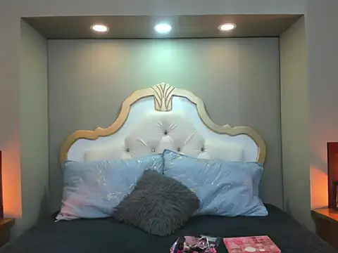 AteneaGreyy online show from September 2025 11:48:01 AM