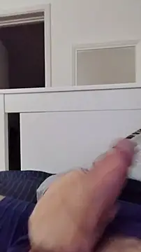 Snapshot of NewJoiner chatting on November 2025 06:08:02 PM NewJoiner online show from November 2025 06:08:02 PM