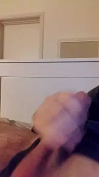 Snapshot of NewJoiner chatting on April 2026 09:59:02 PM NewJoiner online show from April 2026 09:59:02 PM