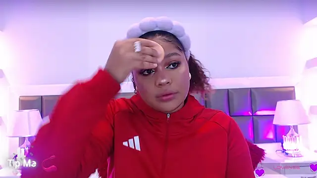 LennaEvans online show from September 2025 11:14:01 AM