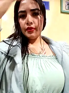 Snapshot of MAYE__13 chatting on September 2025 12:50:02 PM MAYE 13 online show from September 2025 12:50:02 PM