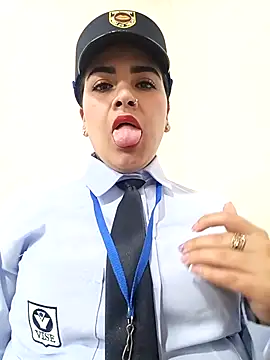 Snapshot of MAYE__13 chatting on October 2025 12:52:02 PM MAYE 13 online show from October 2025 12:52:02 PM