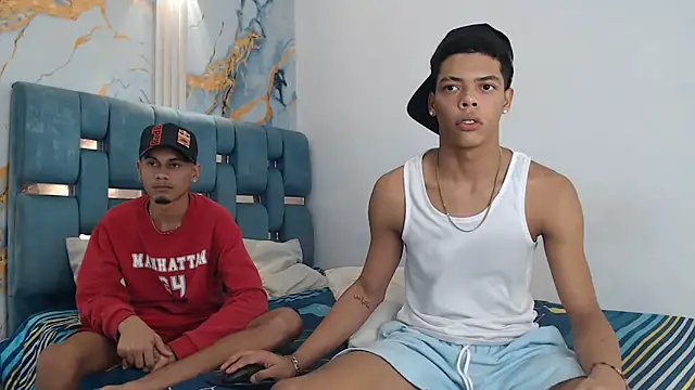 PRETTY FEM online show from February 2026 01:37:01 AM