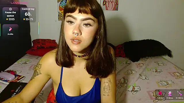 Snapshot of Divinejewel444 chatting on November 2025 07:51:01 AM Divinejewel444 online show from November 2025 07:51:01 AM