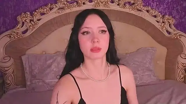 Snapshot of GraceMartinos chatting on September 2025 08:57:01 PM GraceMartinos online show from September 2025 08:57:01 PM