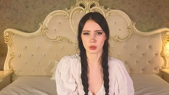 Snapshot of GraceMartinos chatting on November 2025 08:44:01 PM GraceMartinos online show from November 2025 08:44:01 PM